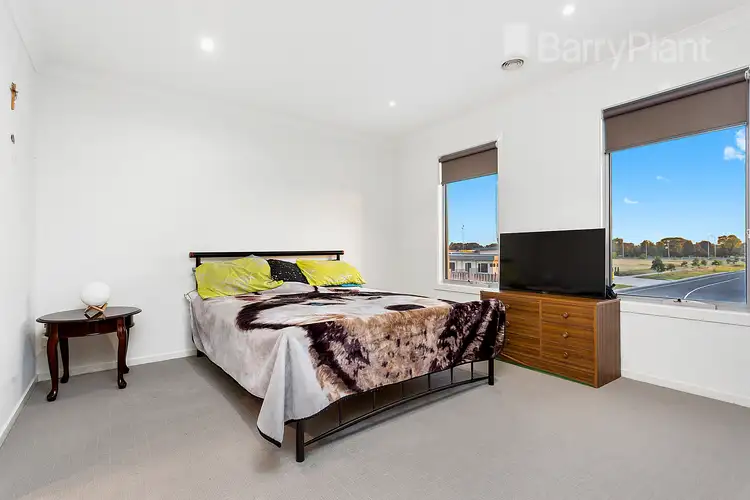 Sixth view of Homely townhouse listing, 2 Brunswick Crescent, Craigieburn VIC 3064