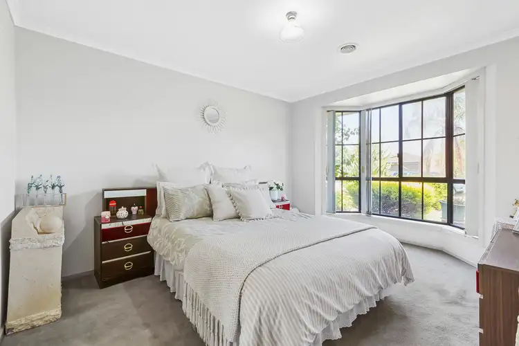 Sixth view of Homely house listing, 12 Kalyna Court, Delahey VIC 3037