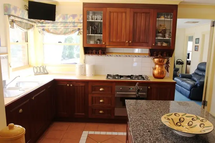 Sixth view of Homely house listing, 16 Sunrise Court, Cobram VIC 3644