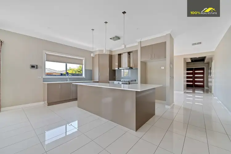 Fifth view of Homely house listing, 2 Dempster Drive, Craigieburn VIC 3064