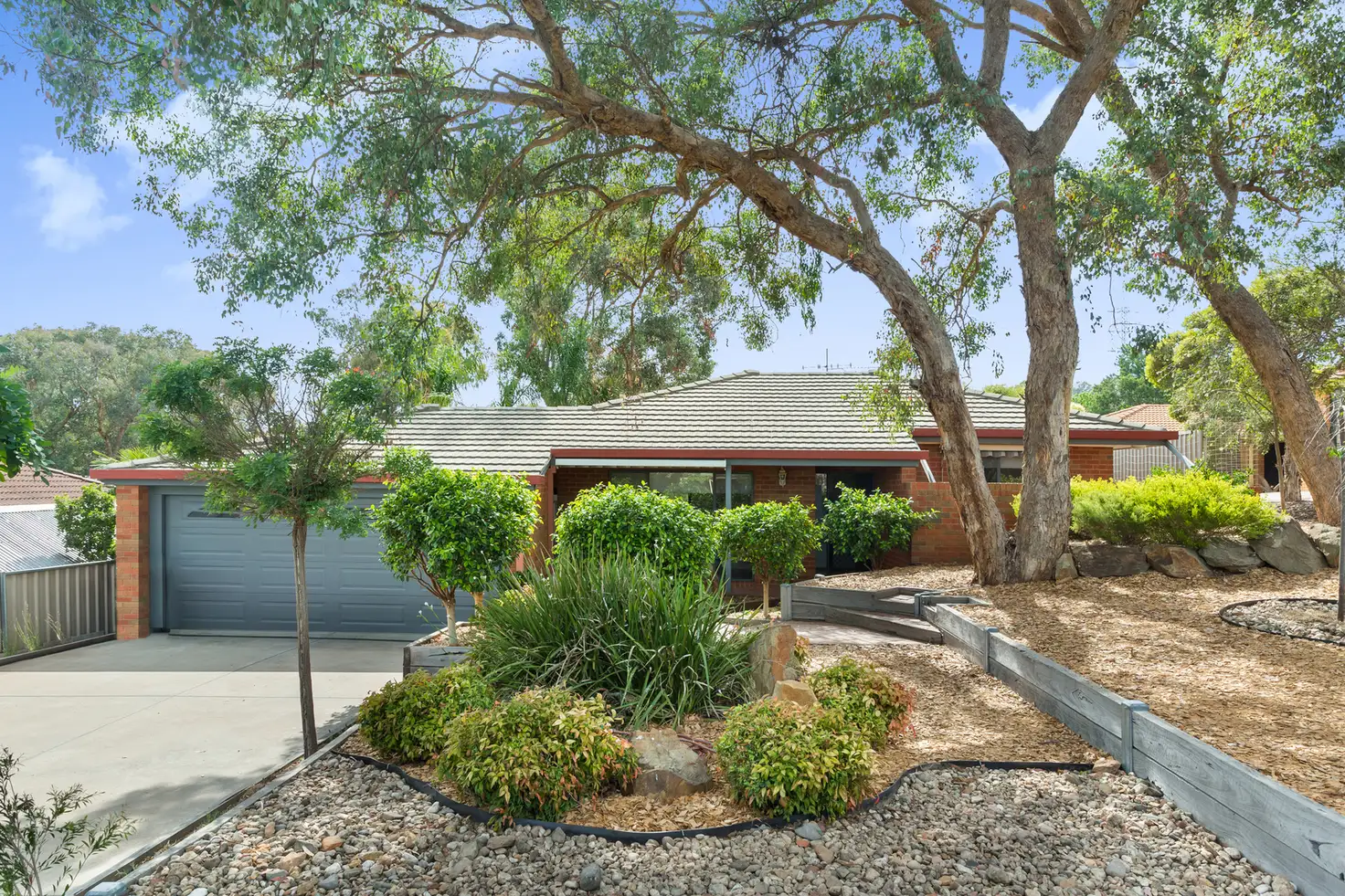 Main view of Homely house listing, 5 Sherwood Drive, Flora Hill VIC 3550