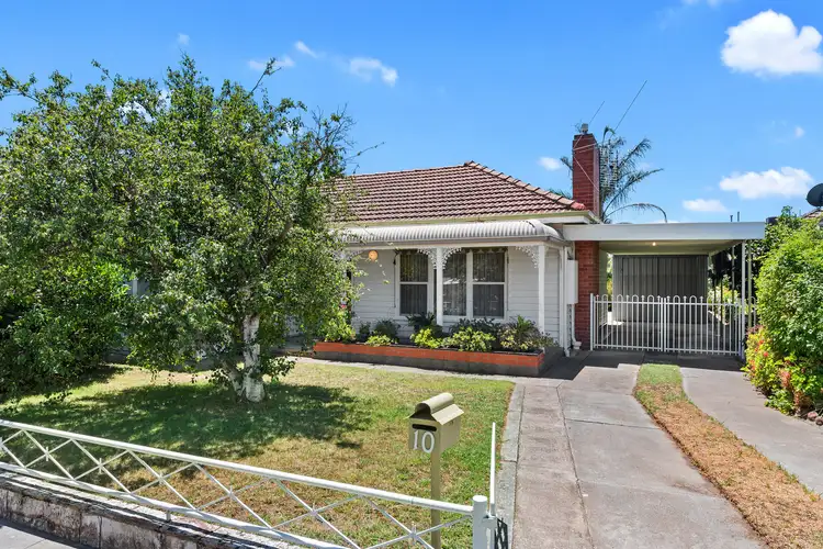 Main view of Homely house listing, 10 Derna Court, Golden Square VIC 3555