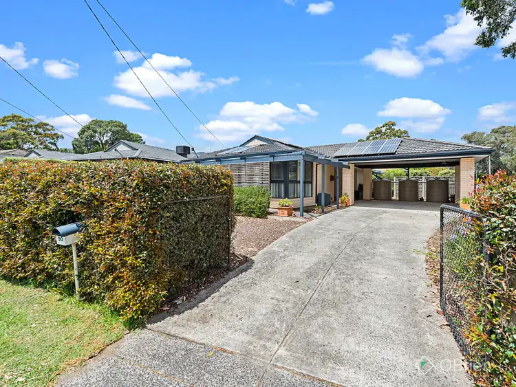 90 Geoffrey Drive, Kilsyth VIC 3137