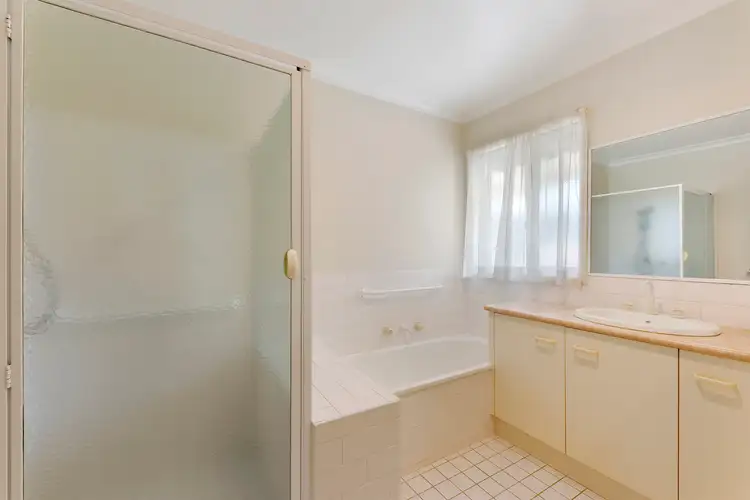 Sixth view of Homely unit listing, 140 The Outlook, Spring Gully VIC 3550