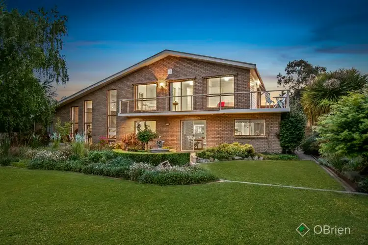 18 Parkwood Way, Traralgon VIC 3844