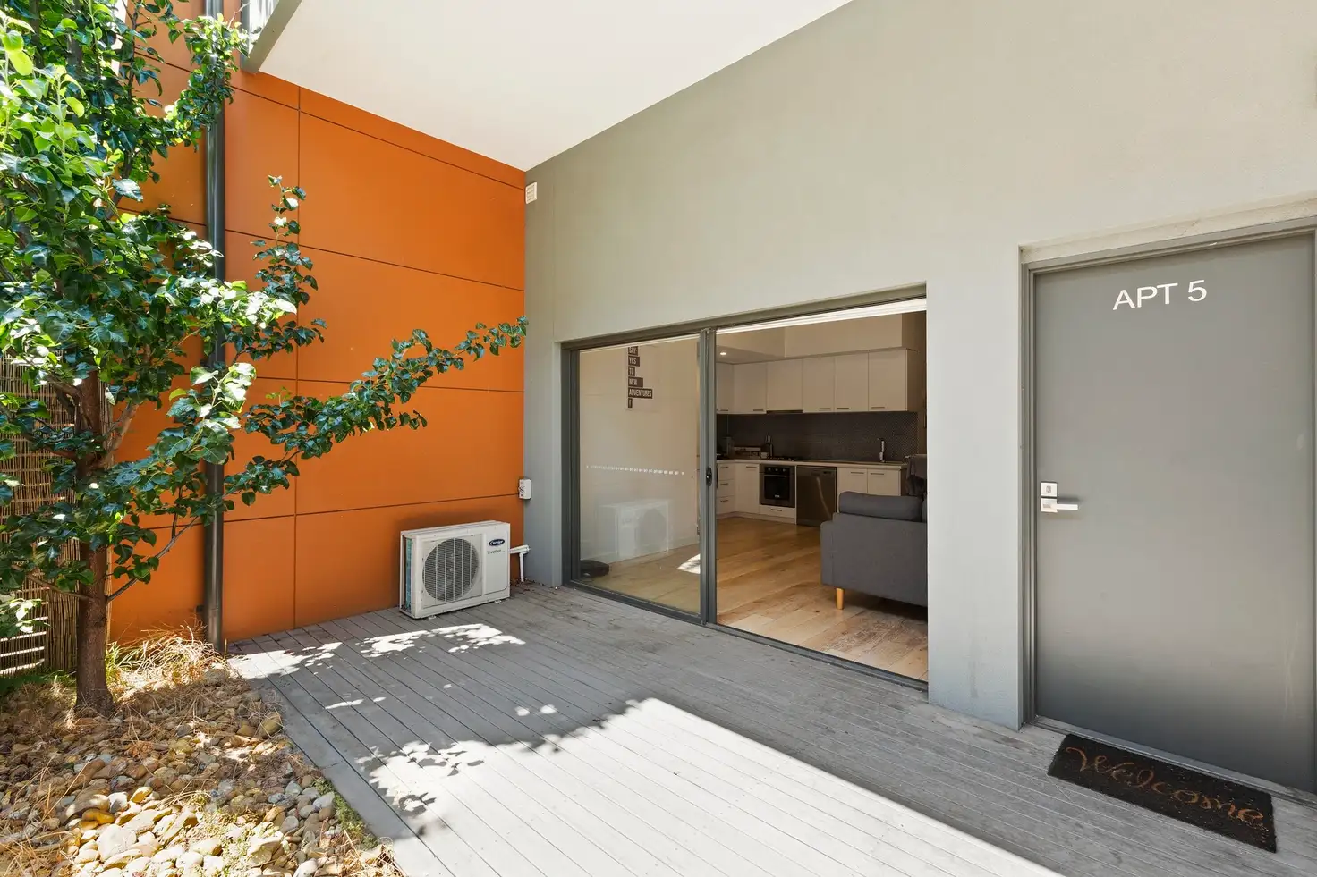 Main view of Homely unit listing, 5/12 Leonard Crescent, Ascot Vale VIC 3032