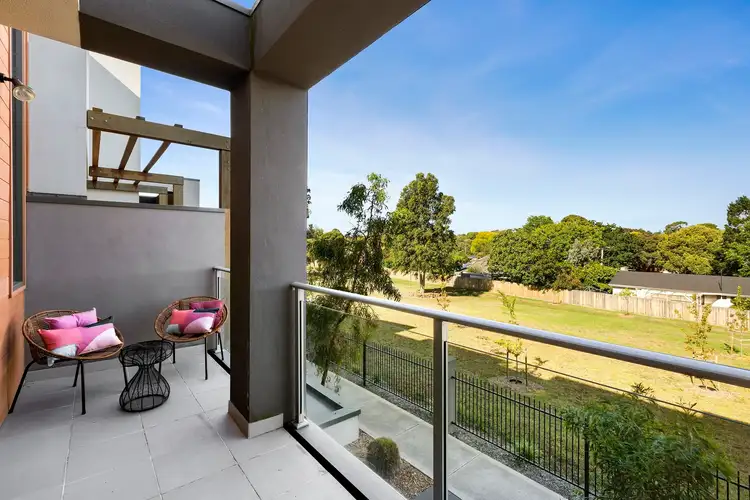 Third view of Homely house listing, 6 Parkland Place, Notting Hill VIC 3168