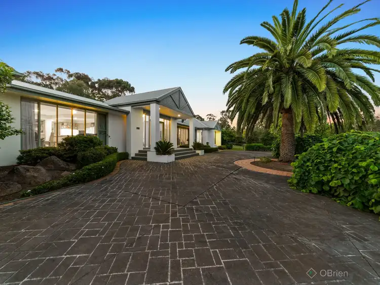 Fifth view of Homely house listing, 15-16 Waterford Close, Narre Warren North VIC 3804