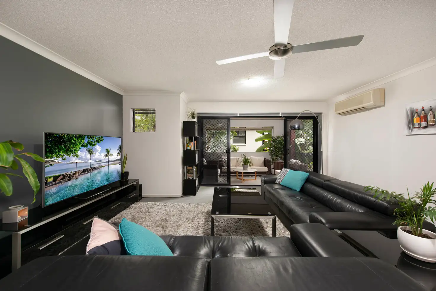 Main view of Homely apartment listing, 2/15 Kitchener Street, Coorparoo QLD 4151