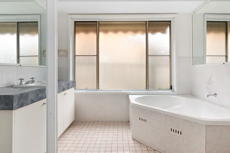 Fifth view of Homely house listing, 7 Derwent Drive, Lake Haven NSW 2263
