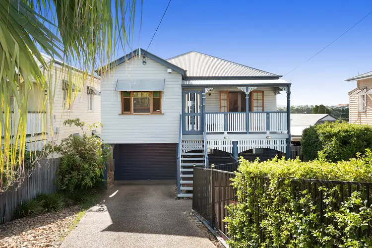 89 Henry Street, Greenslopes QLD 4120