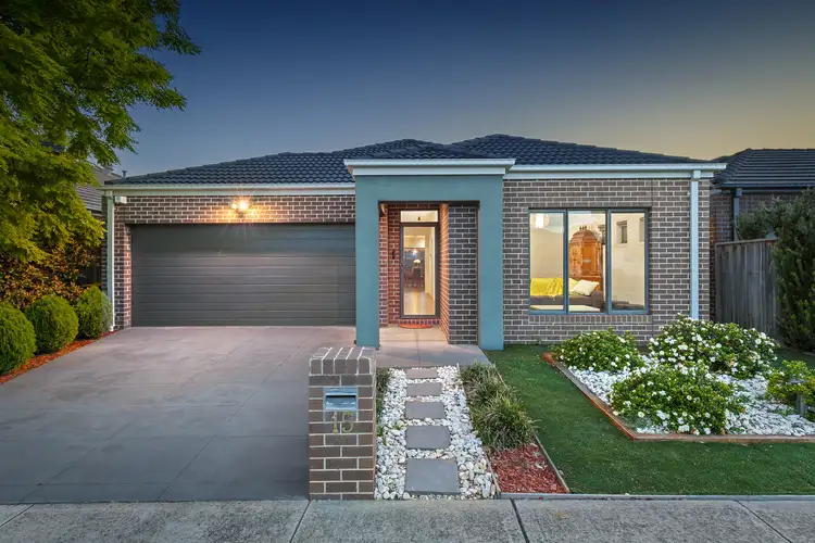 Main view of Homely house listing, 15 Jondarvan Drive, Mernda VIC 3754