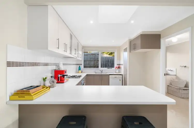 Second view of Homely house listing, 5 Olney Court, Knoxfield VIC 3180