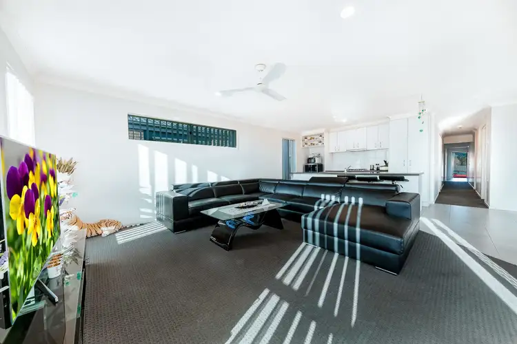 Third view of Homely house listing, 2 Waddywood Court, Truganina VIC 3029