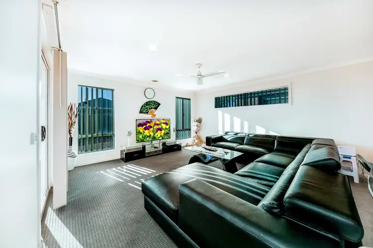 Fourth view of Homely house listing, 2 Waddywood Court, Truganina VIC 3029