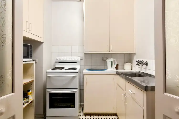 Third view of Homely apartment listing, 4/52 Caroline Street, South Yarra VIC 3141