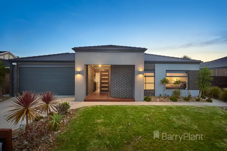 25 Beechwood Drive, Lyndhurst VIC 3975