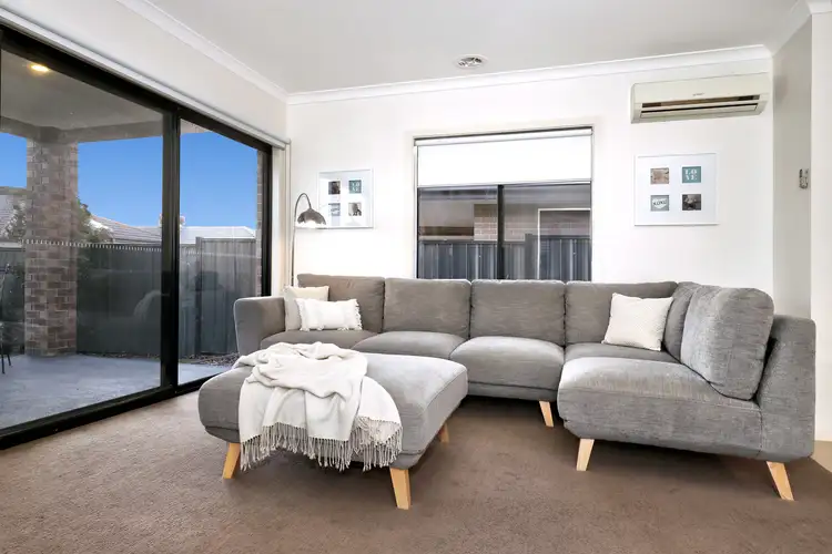 Sixth view of Homely house listing, 14 Oakgrove Drive, Craigieburn VIC 3064