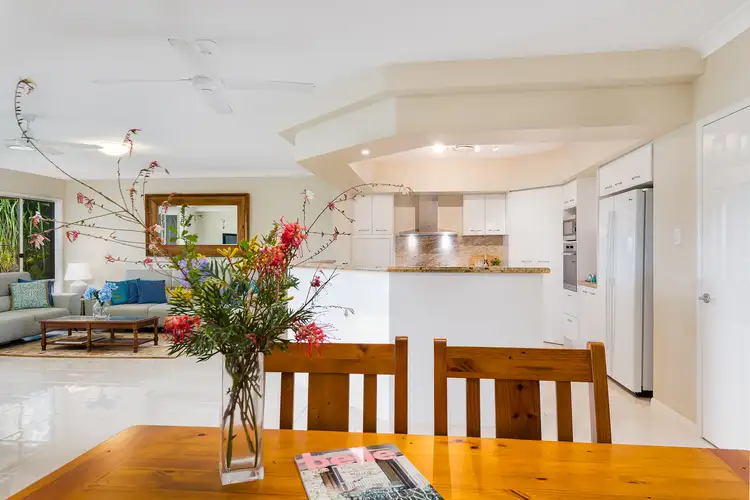 Third view of Homely house listing, 8 Don Lee Close, Armstrong Creek QLD 4520