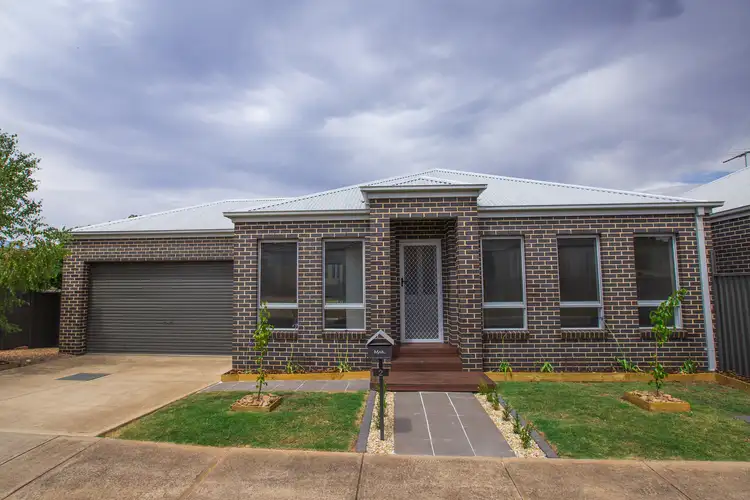 2 Ross Street, Darley VIC 3340
