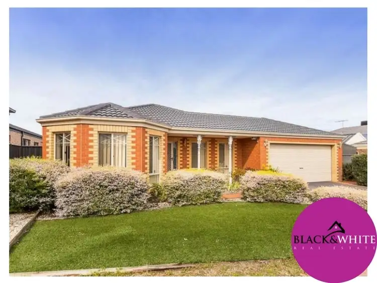 Second view of Homely house listing, 8 Burley Court, Manor Lakes VIC 3024