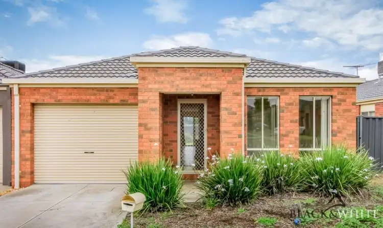 Second view of Homely house listing, 7 Peppermint Crescent, Manor Lakes VIC 3024