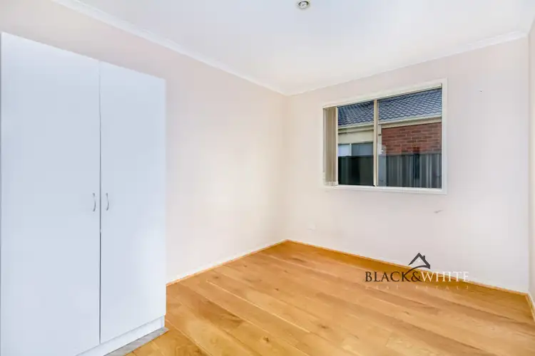 Fourth view of Homely house listing, 7 Peppermint Crescent, Manor Lakes VIC 3024