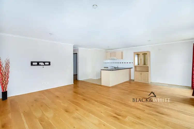 Seventh view of Homely house listing, 7 Peppermint Crescent, Manor Lakes VIC 3024