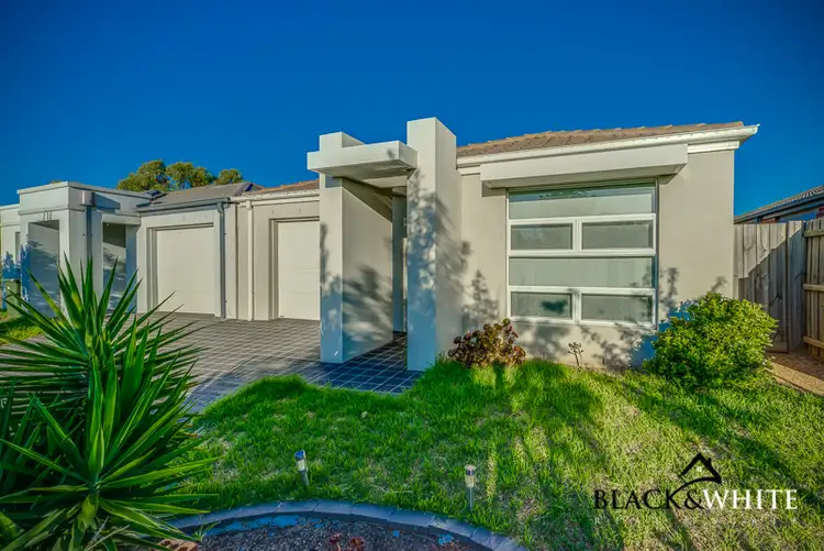 23 Dominion Terrace, Truganina VIC 3029