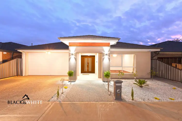 77 Caraleena Drive, Tarneit VIC 3029