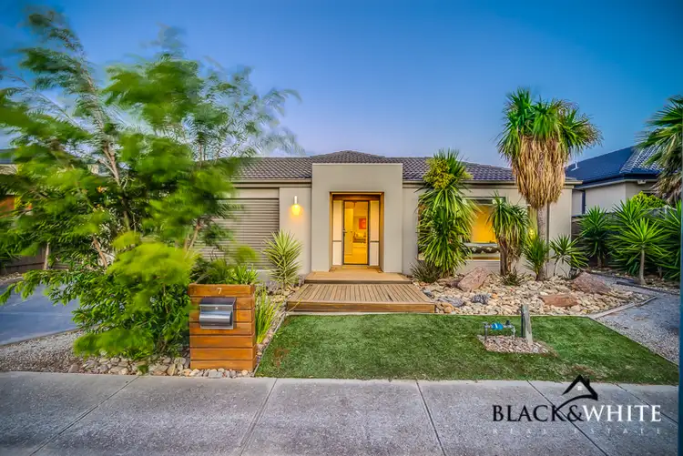 7 Mahogany Drive, Point Cook VIC 3030
