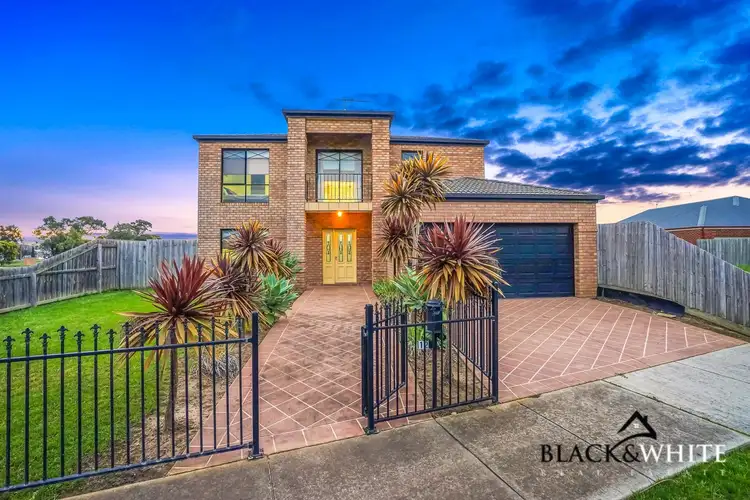 12 Brandon Mews, Grovedale VIC 3216