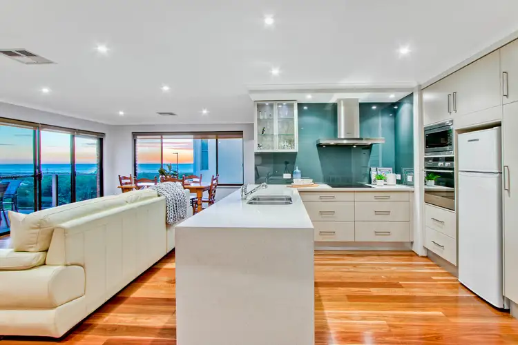 2/41 Young Street, Seacliff SA 5049