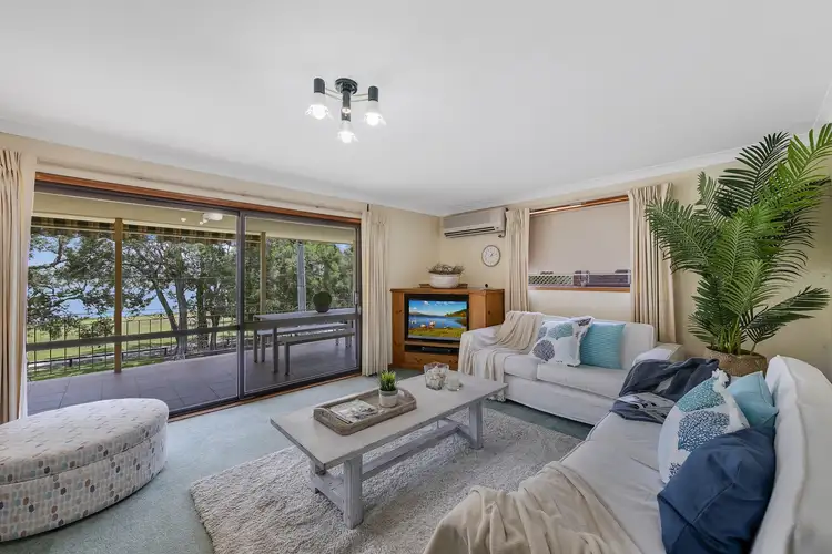 98 Tuggerah Parade, Long Jetty NSW 2261
