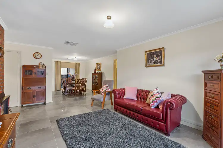 Third view of Homely house listing, 5 Lentini Place, Taylors Lakes VIC 3038