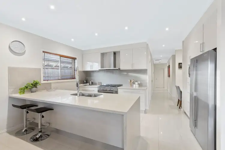 Fourth view of Homely house listing, 6 Peppercorn Court, Hillside VIC 3037