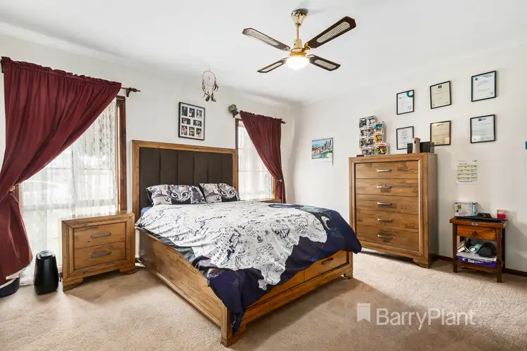 Sixth view of Homely house listing, 4 Warbler Close, Werribee VIC 3030