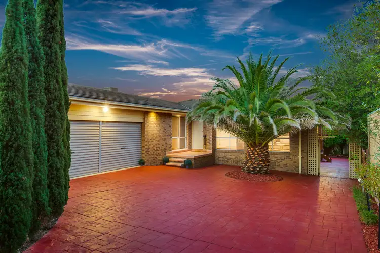 72 Lady Nelson Way, Taylors Lakes VIC 3038