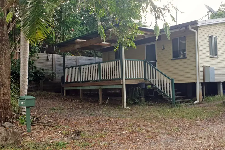 27 Waterfall Road, Nambour QLD 4560