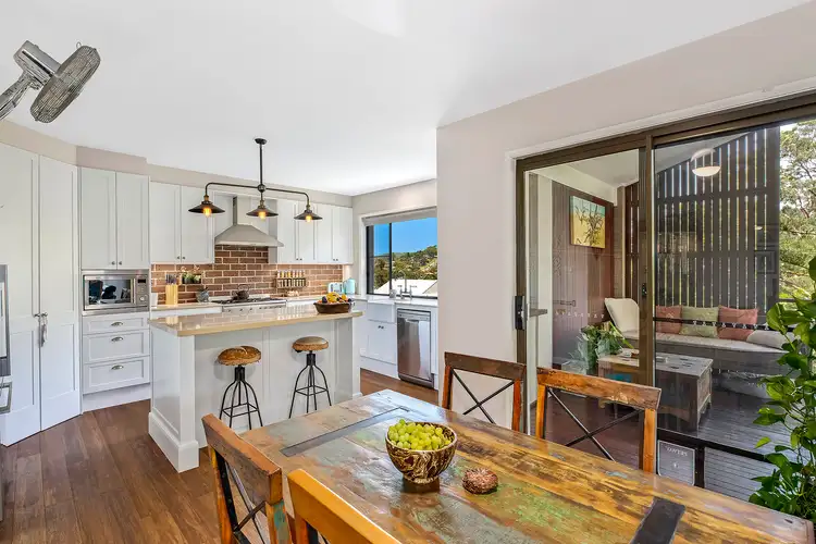 36 Sycamore Avenue, Bateau Bay NSW 2261