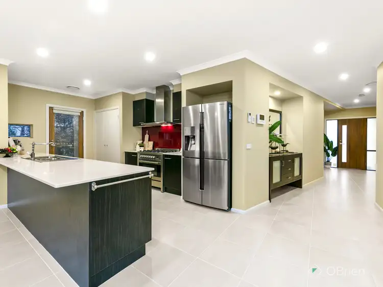Second view of Homely house listing, 9 Hollyrood Drive, Berwick VIC 3806