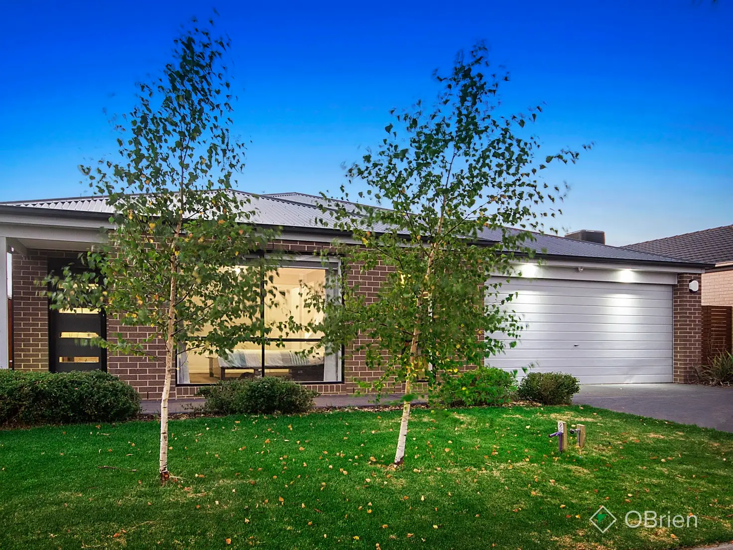 Main view of Homely house listing, 10 Bimberry Circuit, Clyde VIC 3978