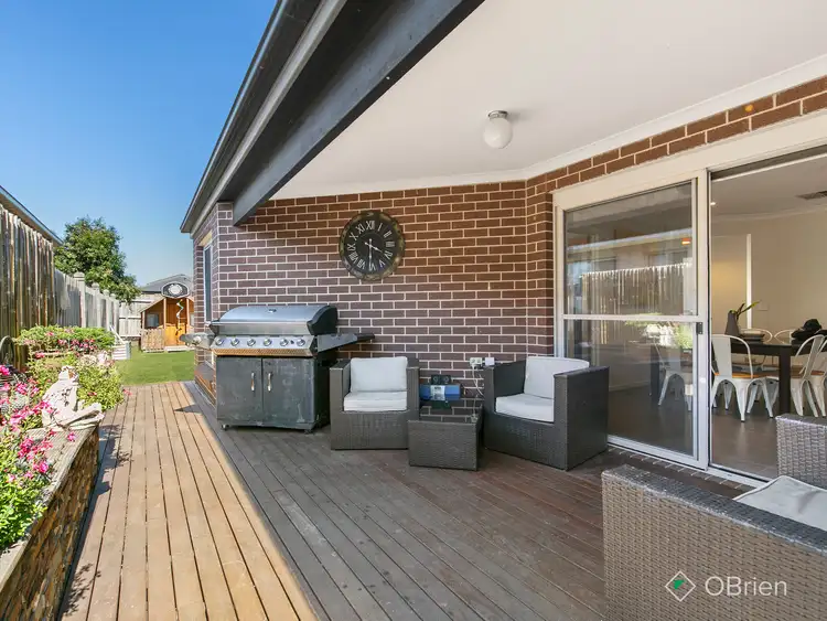 Sixth view of Homely house listing, 33 Sandarra Boulevard, Sandhurst VIC 3977