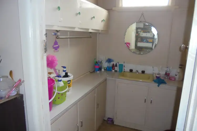 Fifth view of Homely house listing, 80 Latje Road, Robinvale VIC 3549