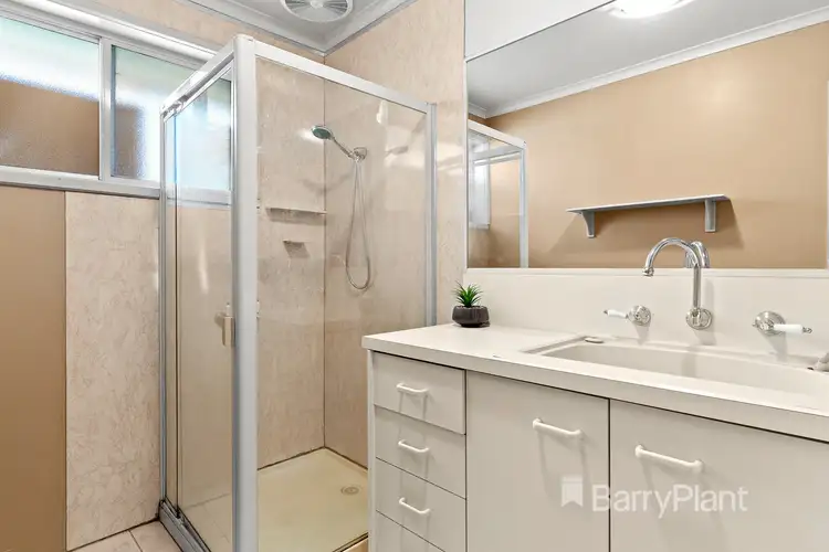 Fifth view of Homely unit listing, 2/4A Daffodil Road, Boronia VIC 3155