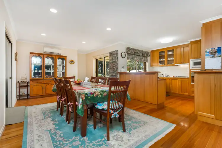 Fifth view of Homely house listing, 18 Greenwood Drive, Kennington VIC 3550