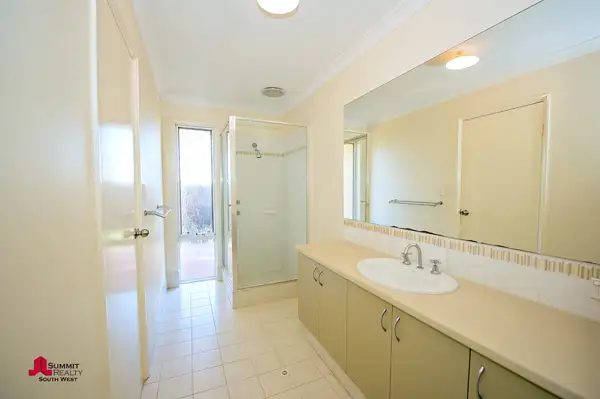 Fifth view of Homely house listing, 16 Starlite Bend, Dalyellup WA 6230