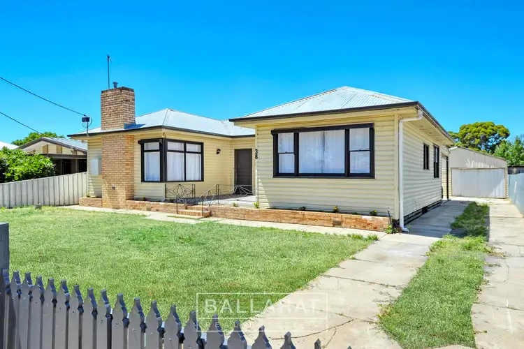 38 Green Street, Carisbrook VIC 3464