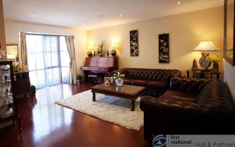 Third view of Homely house listing, 8 Dalry Close, Endeavour Hills VIC 3802