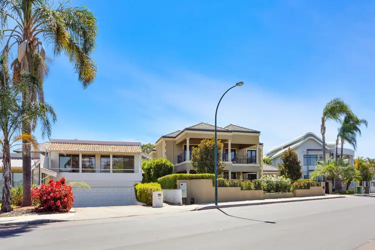43 Canning Beach Road, Applecross WA 6153
